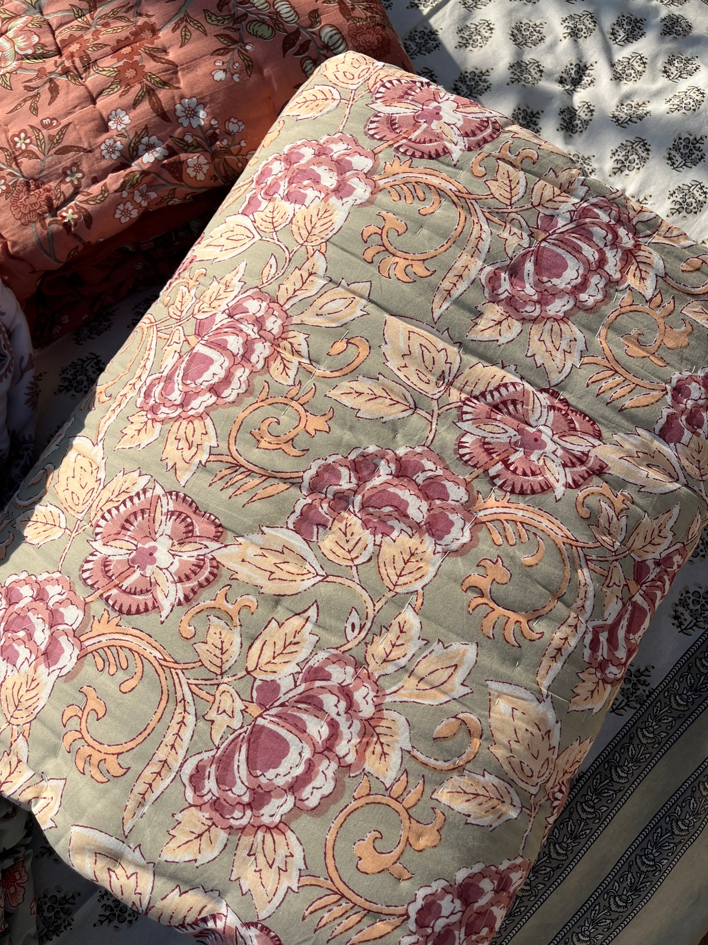 Jaipuri Double Bed Quilt (90”*108”)