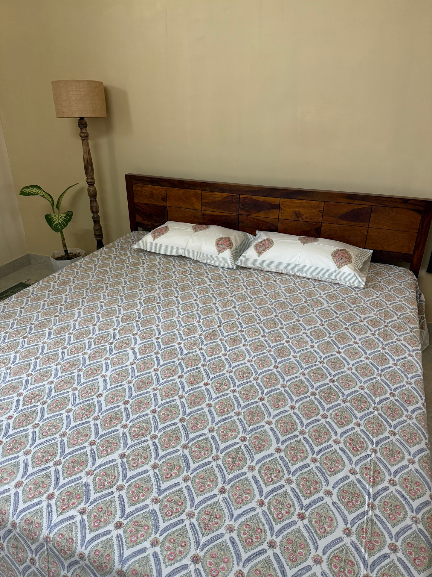 Heritage Medley HandBlock King Size Bedsheet with 2 Pillow Covers (108”*108”)