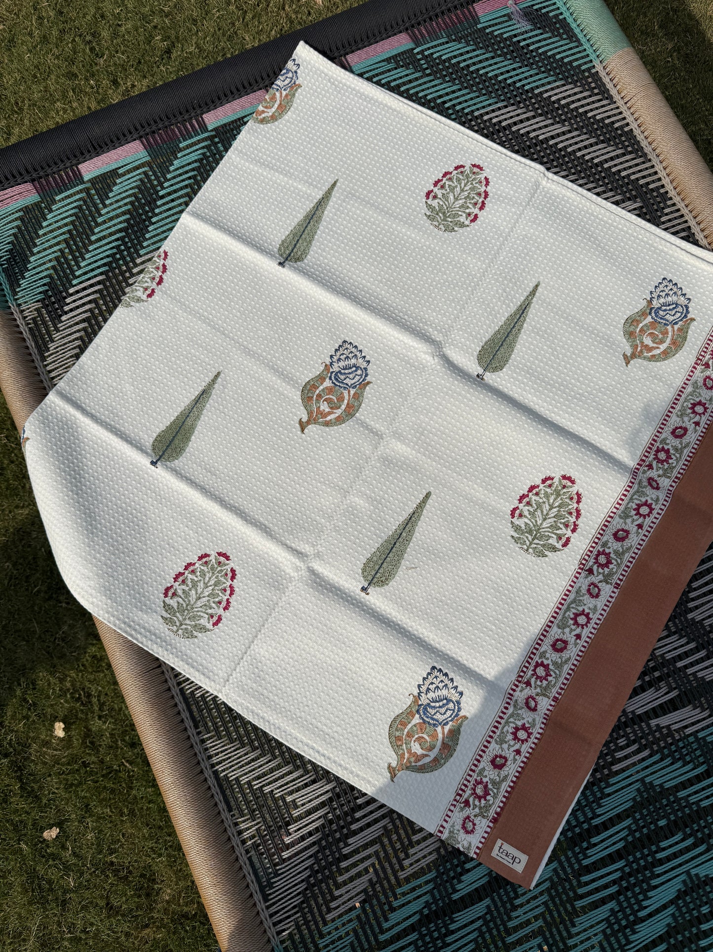 HandBlock Premium Cotton Waffle Bath Towel