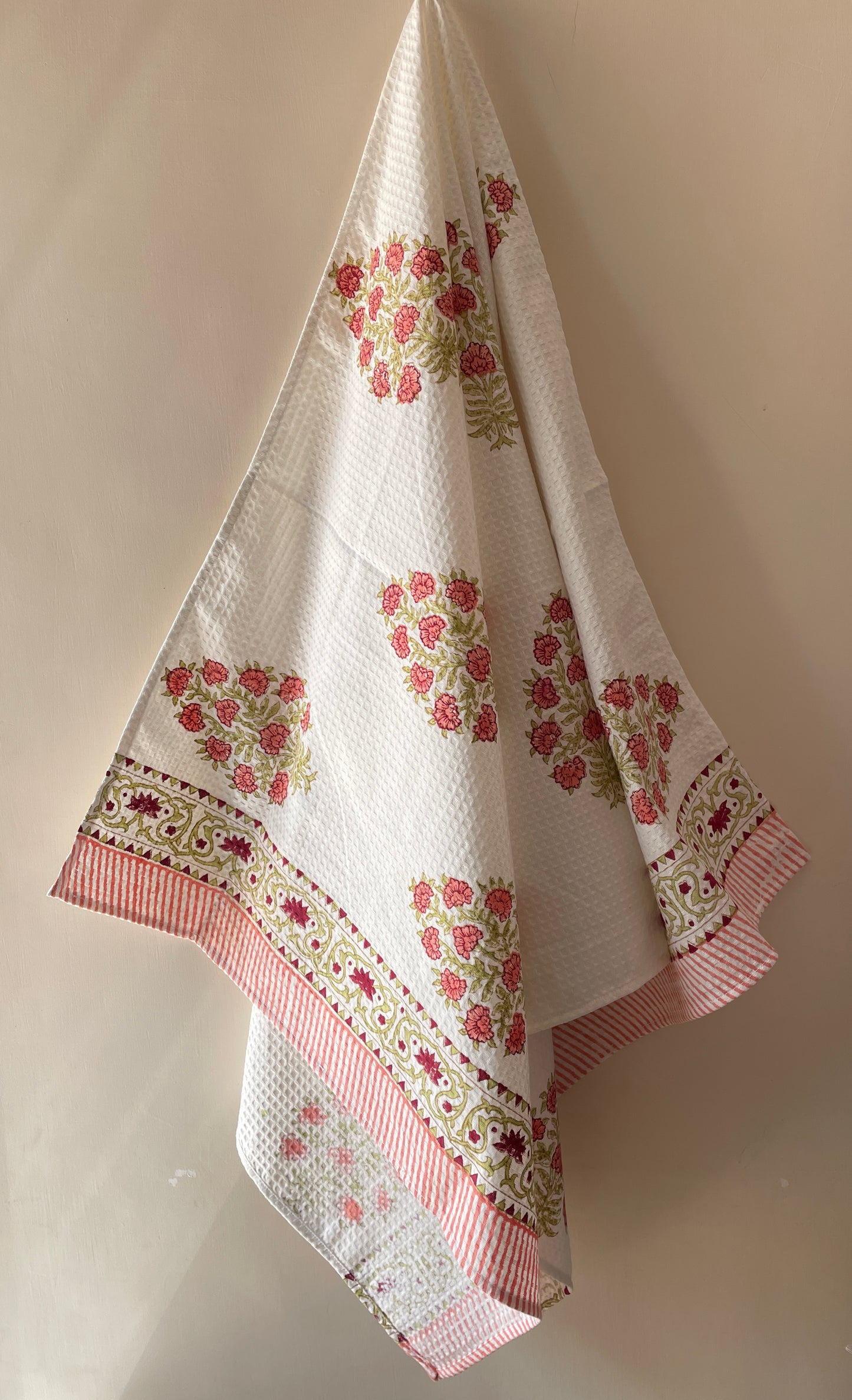 Verde Handblock Cotton Waffle Bath Towe Set ( 1 Bath Towel + 2 Hand Towel)