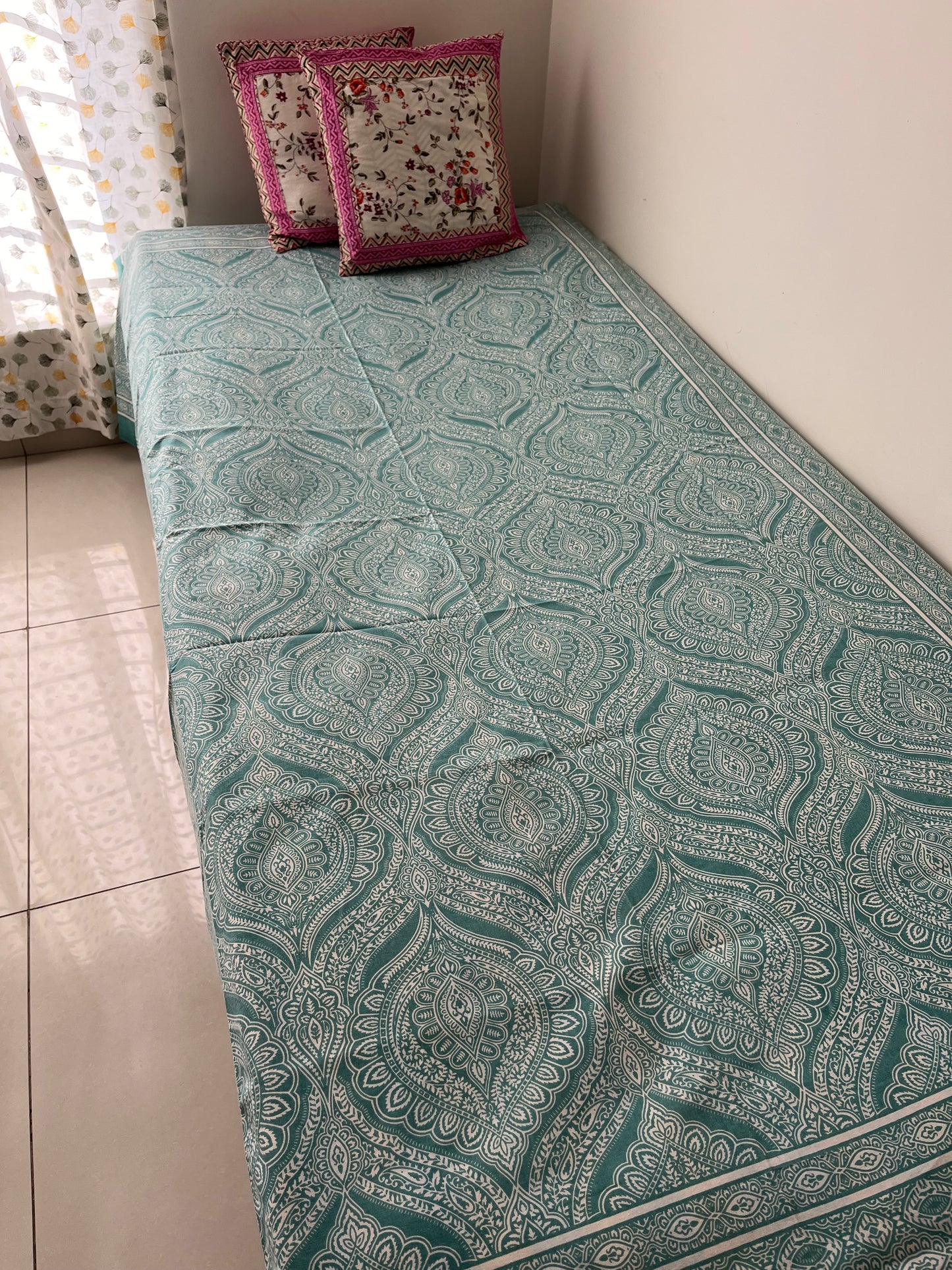 Vintage Single Bedsheet without Pillow Cover (60”*90”)