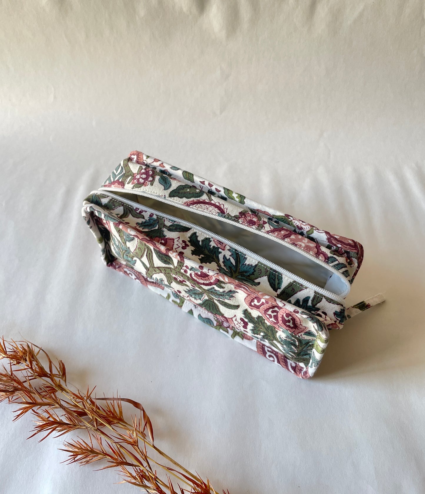 Multicolour Floral Cotton Canvas Box Pouch – Compact Storage with a Sharp Edgef