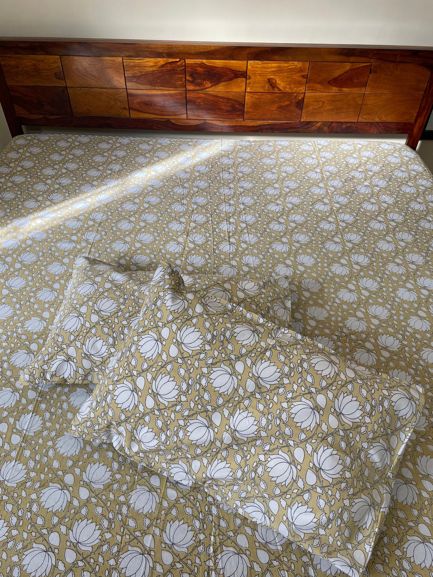 Lotus Blossom Pure Cotton King Size Bedsheet Set with 2 Pillow Covers (108”*108”)