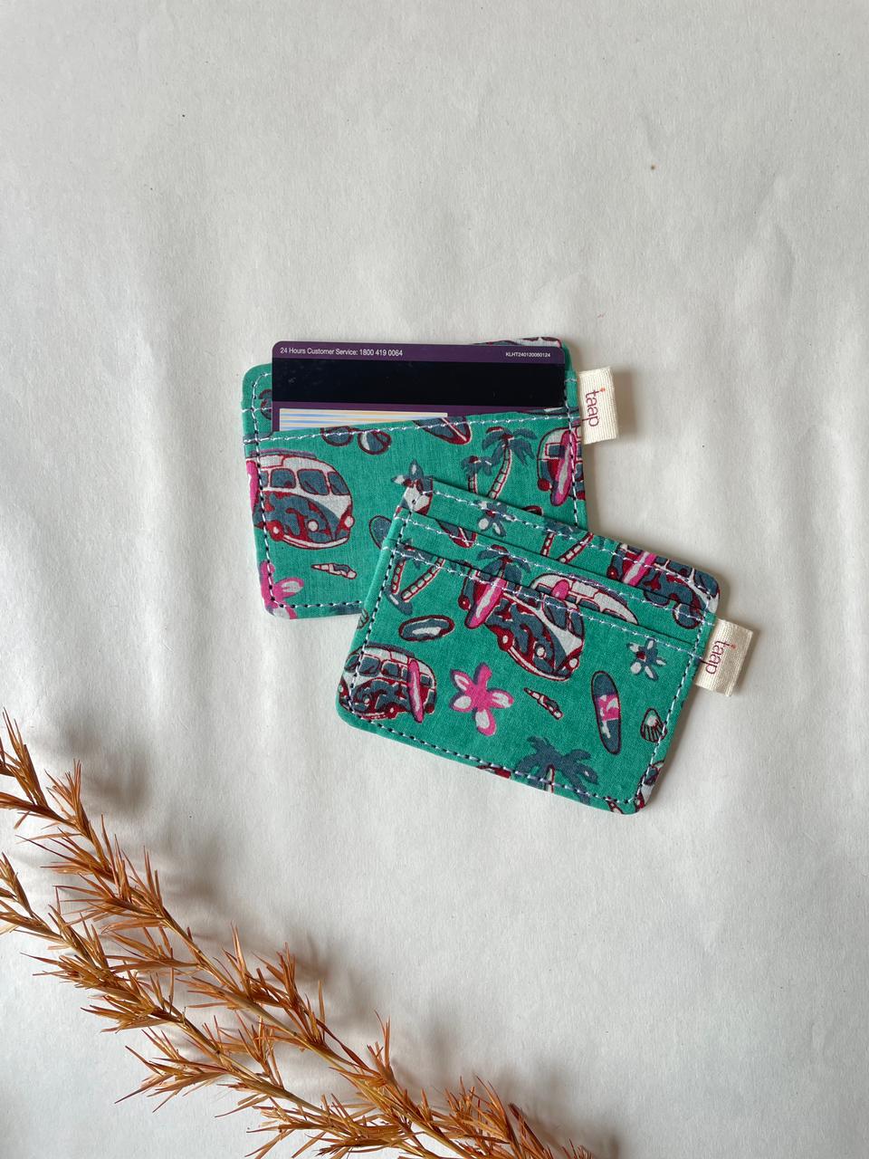 Beachy Card Holder – Slim, Stylish & Smartly Functional