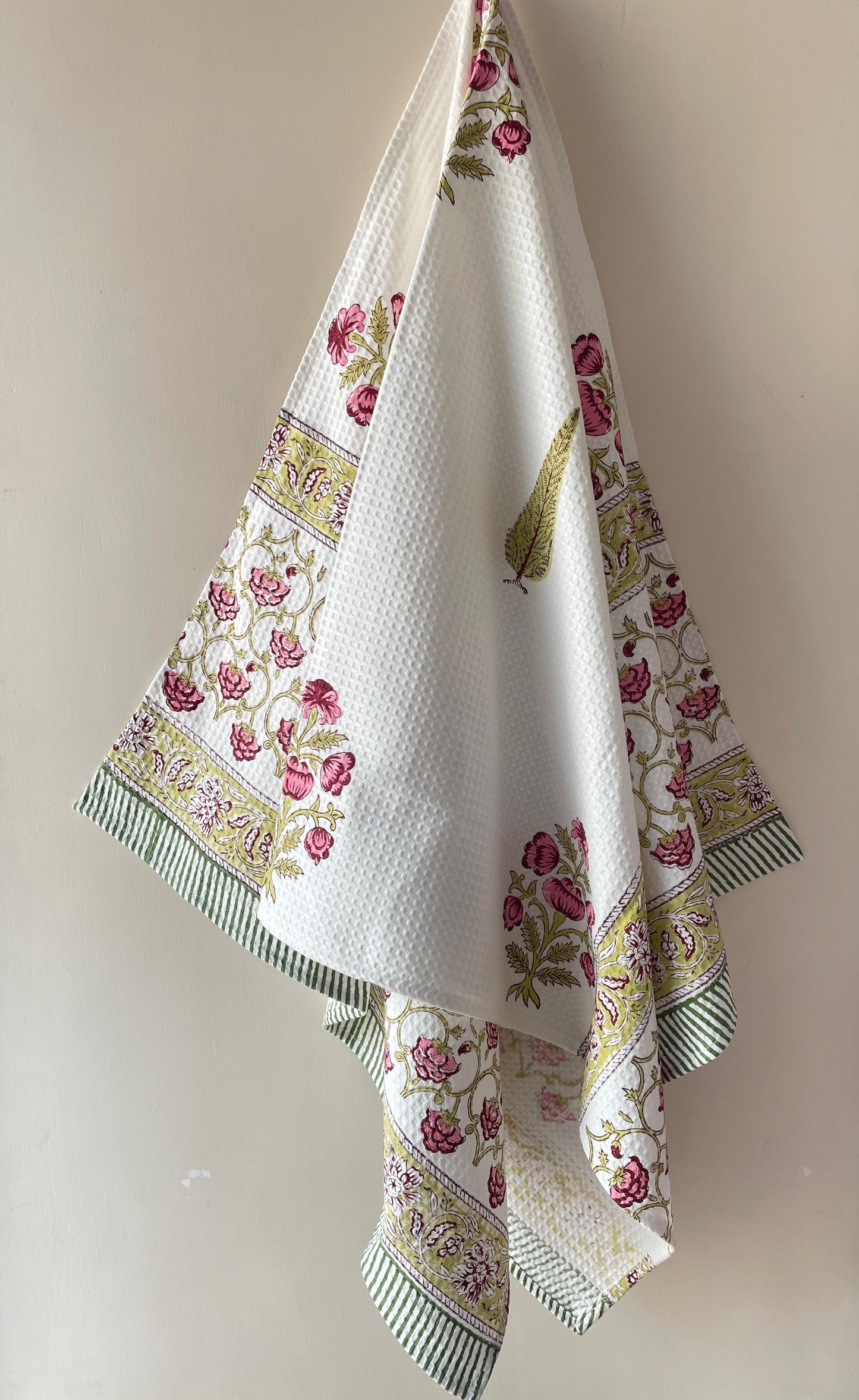 Sandalwood Mist Handblock Cotton Waffle Bath Towe Set ( 1 Bath Towel + 2 Hand Towel)