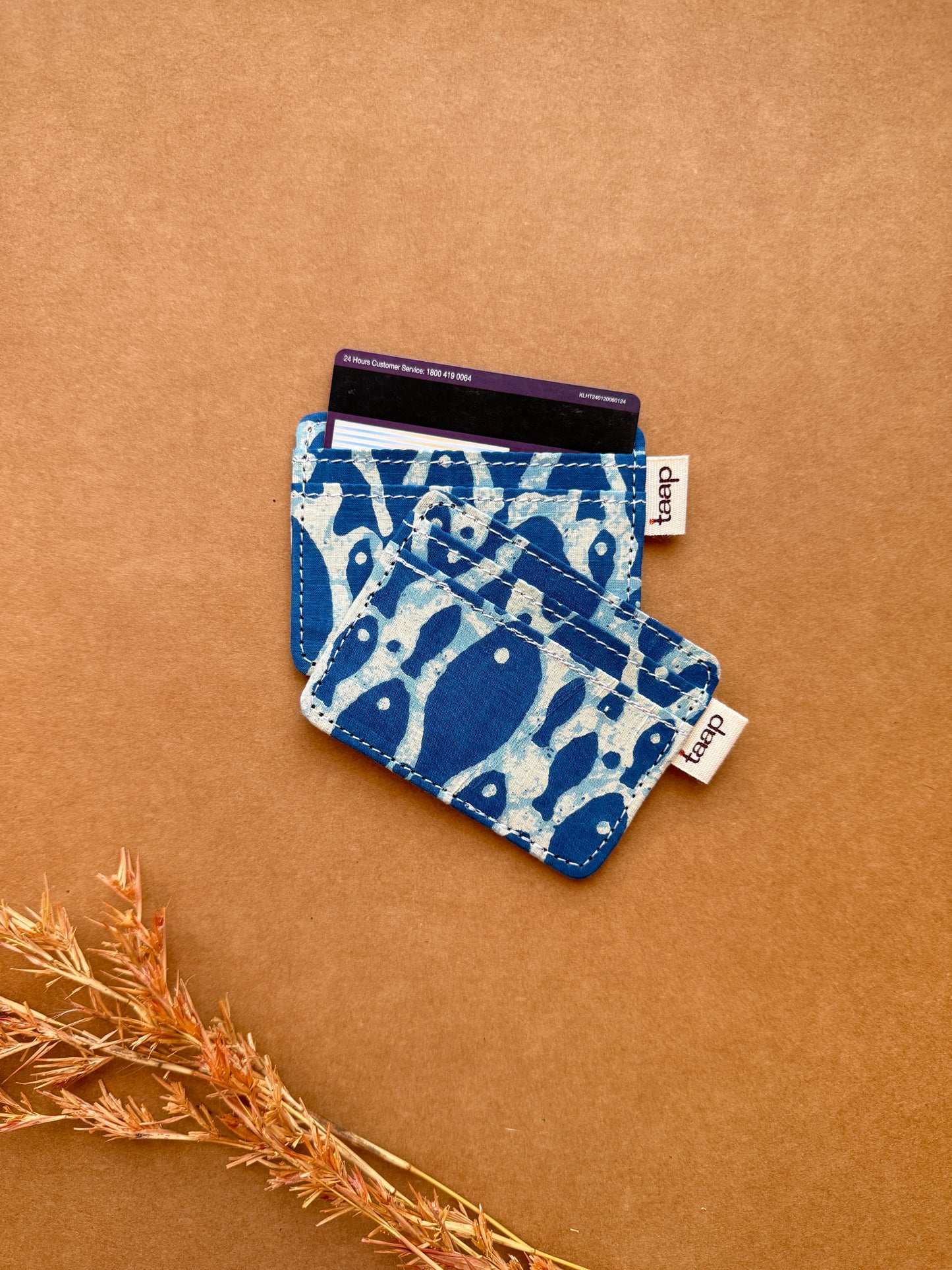 Blue Shoal Card Holder – Slim, Stylish & Smartly Functional