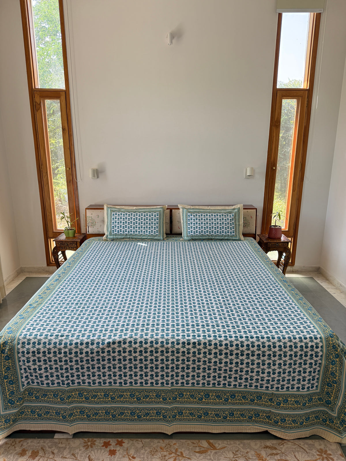 Cotton Queen Size Bedsheet with 2 Pillow Covers (90”*108”)
