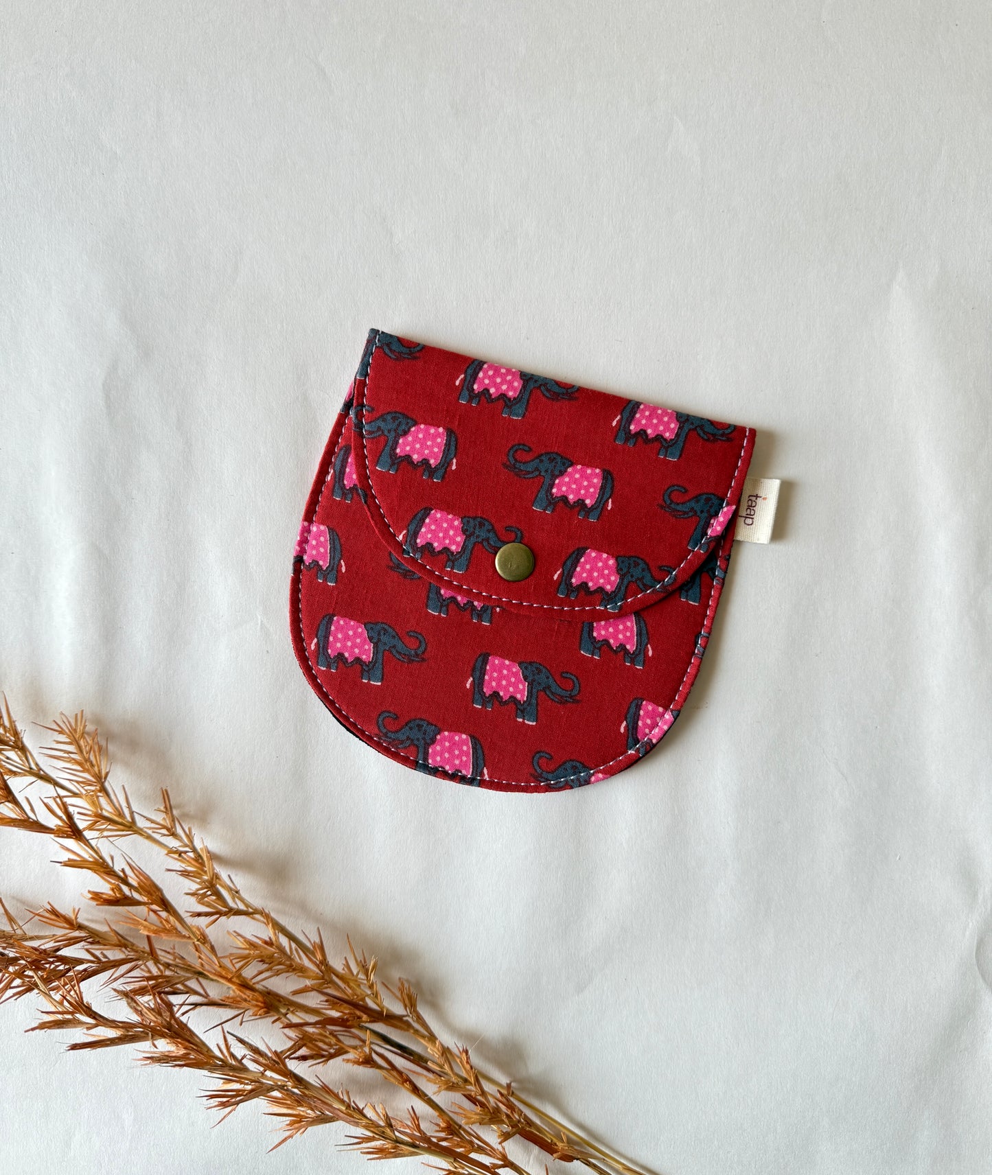 Ele-fun Money Pouch – Pocket-Sized Organizer for Everyday Essentials