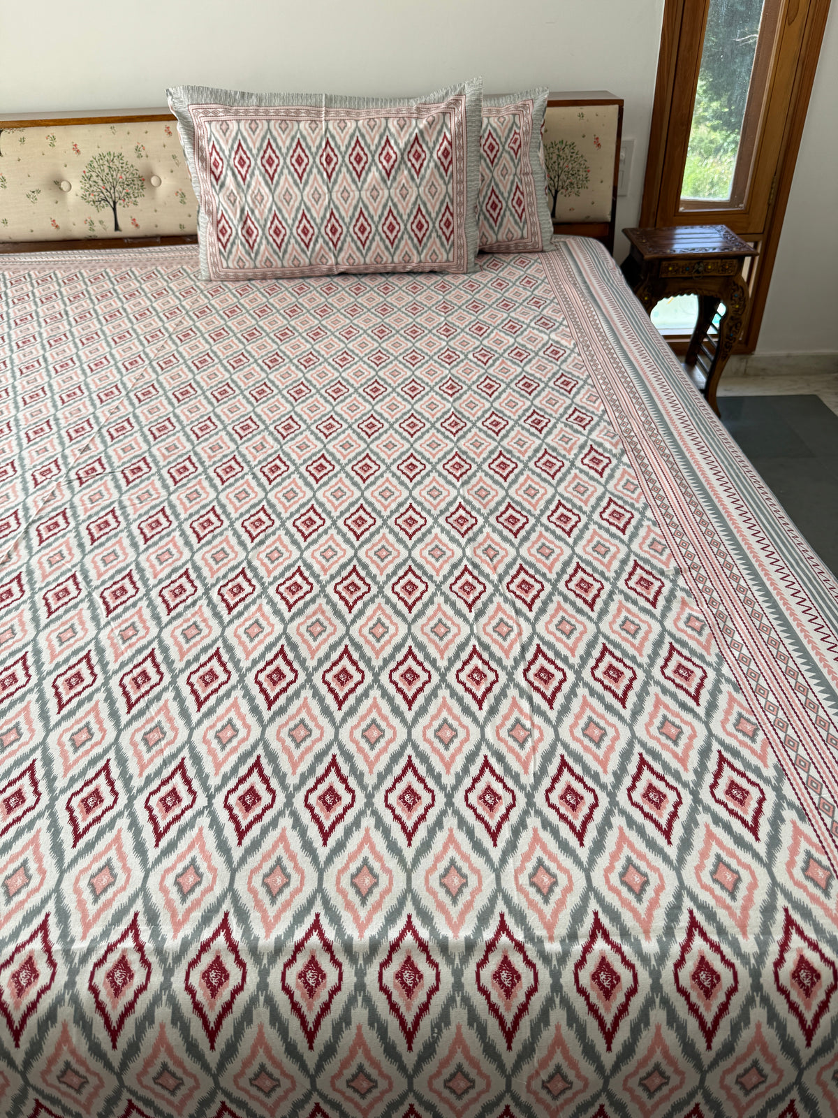 Cotton Queen Size Bedsheet with 2 Pillow Covers (90”*108”)
