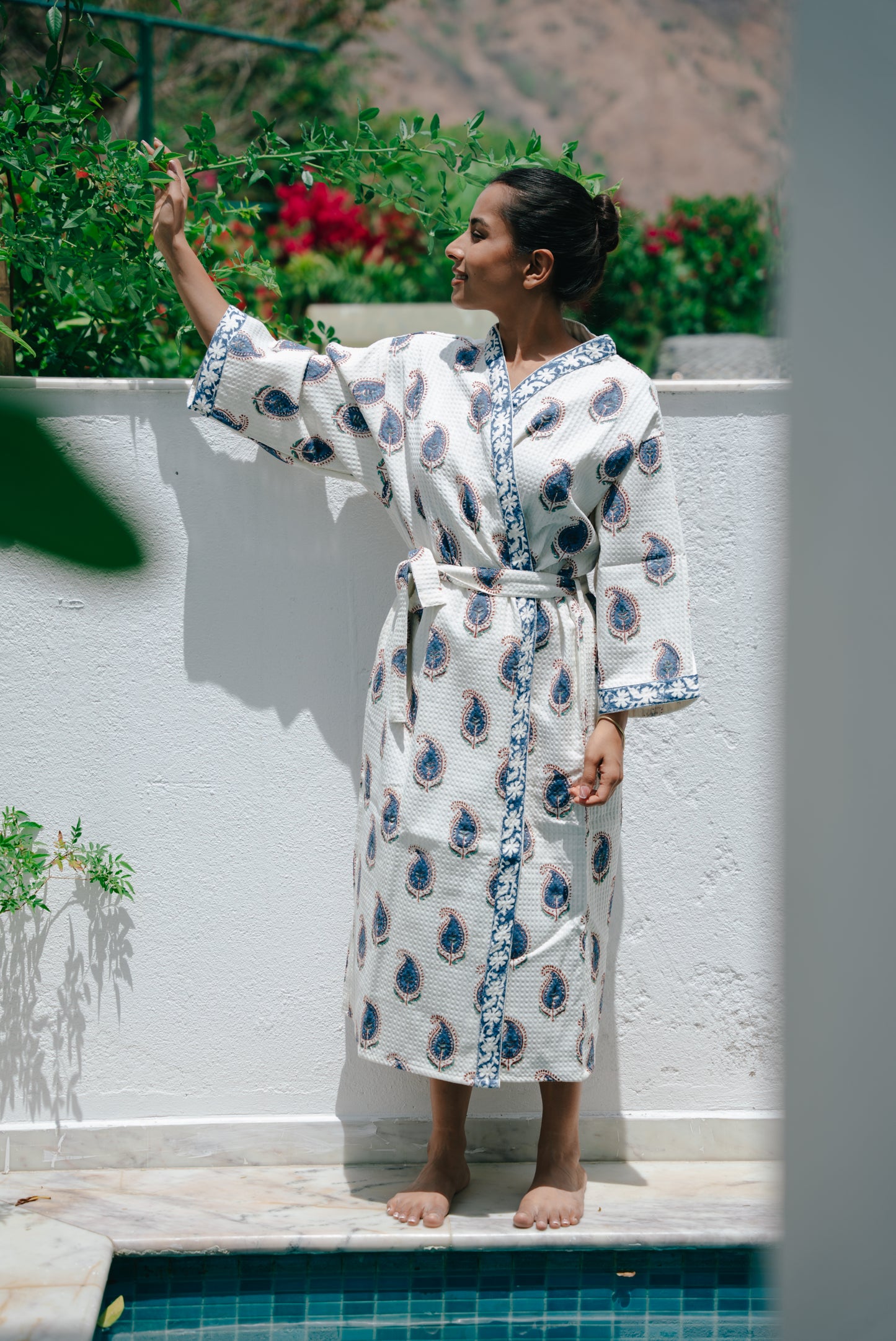 Blue Paisely Premium Cotton Waffle Bathrobe (Adult)