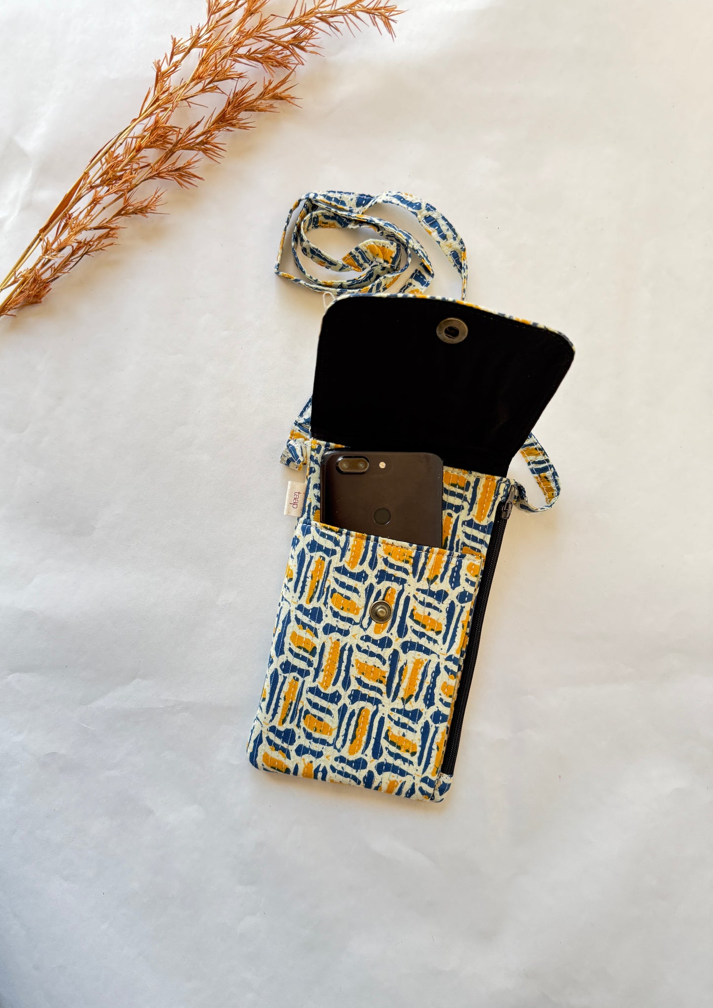 Heritage Mosaic Mobile Sling – The Everyday Essential
