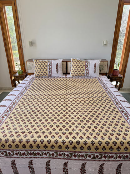 Cotton Queen Size Bedsheet with 2 Pillow Covers (90”*108”)