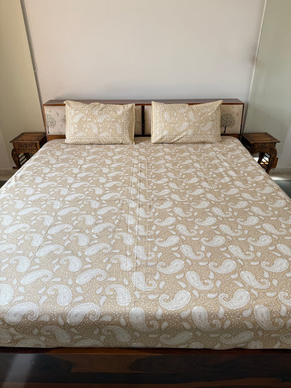 Mustard Paisely Pure Cotton King Size Bedsheet Set with 2 Pillow Covers (108”*108”)