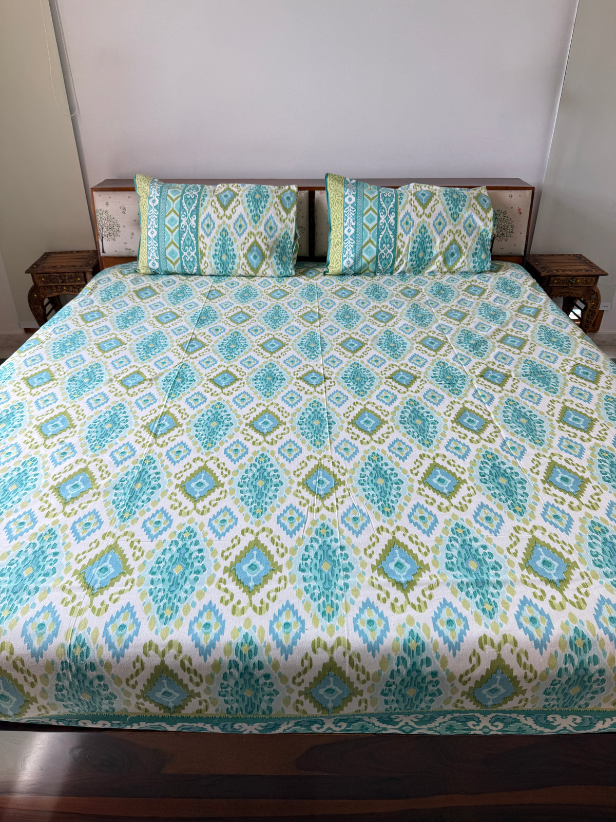 Ikat Reverie Pure Cotton King Size Bedsheet Set with 2 Pillow Covers (108”*108”)