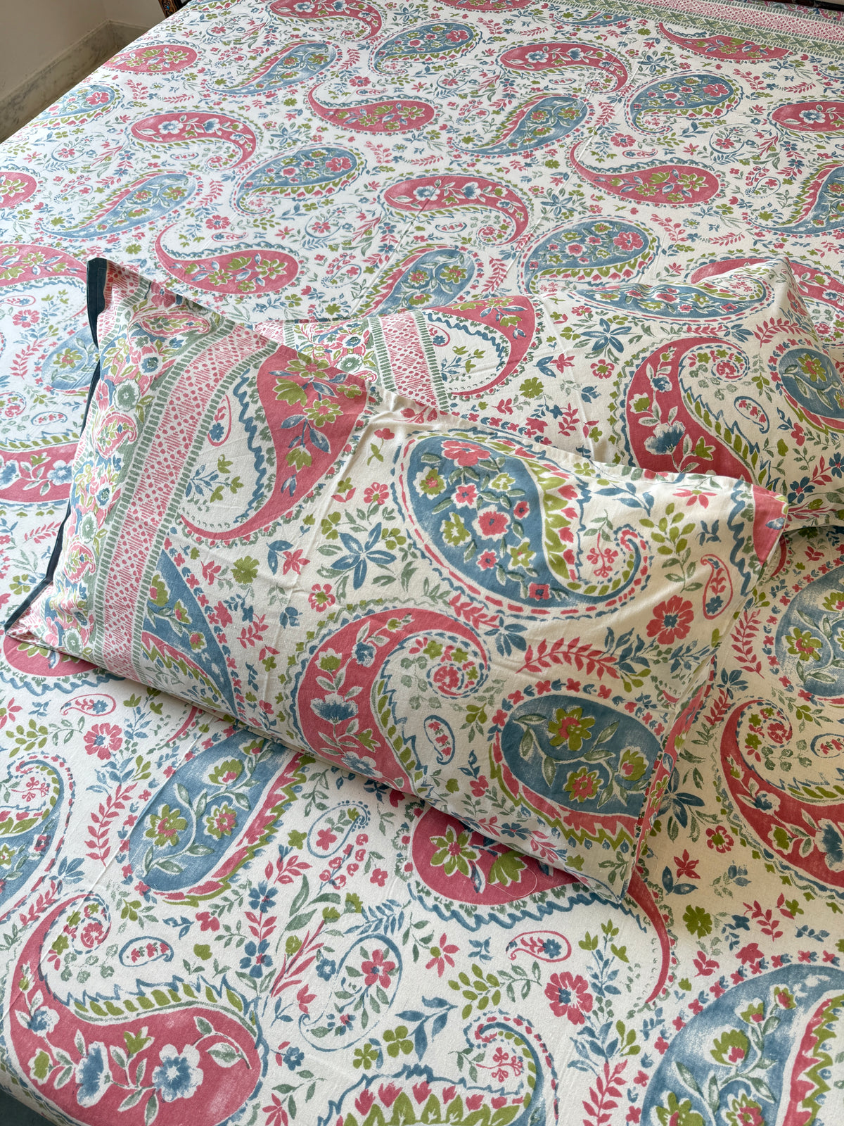 Royal Paisley Pure Cotton King Size Bedsheet Set with 2 Pillow Covers (108”*108”)