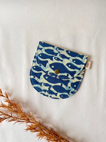 Blue Shoal Money Pouch – Pocket-Sized Organizer for Everyday Essentials