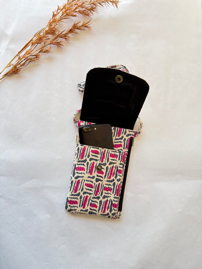 Berry Blocks Mobile Sling – The Everyday Essential