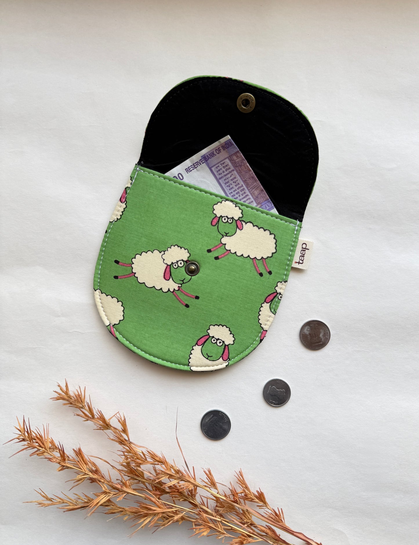 Green Pastures Money Pouch – Pocket-Sized Organizer for Everyday Essentials