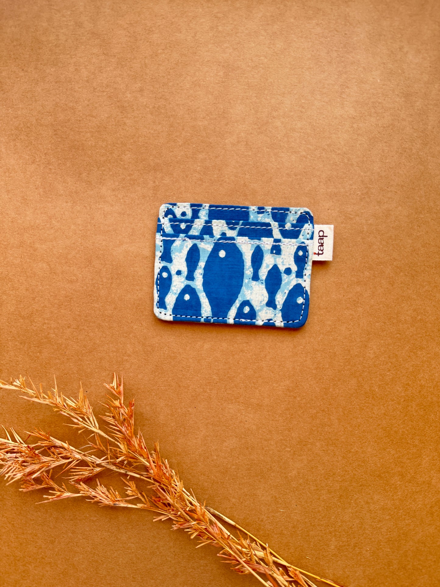 Blue Shoal Card Holder – Slim, Stylish & Smartly Functional