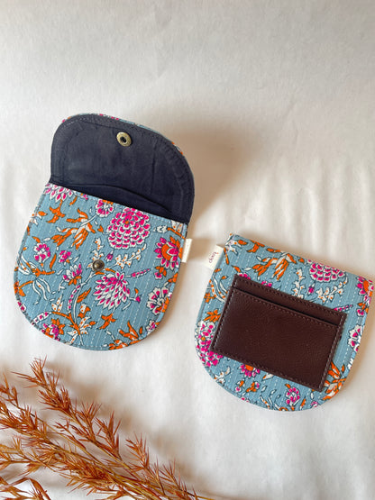 Gulbahar Blue Money Pouch – Pocket-Sized Organizer for Everyday Essentials