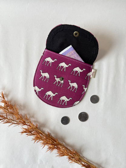Desert Parade Money Pouch – Pocket-Sized Organizer for Everyday Essentials