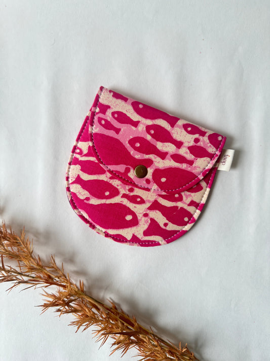 Pink Shoal Money Pouch – Pocket-Sized Organizer for Everyday Essentials