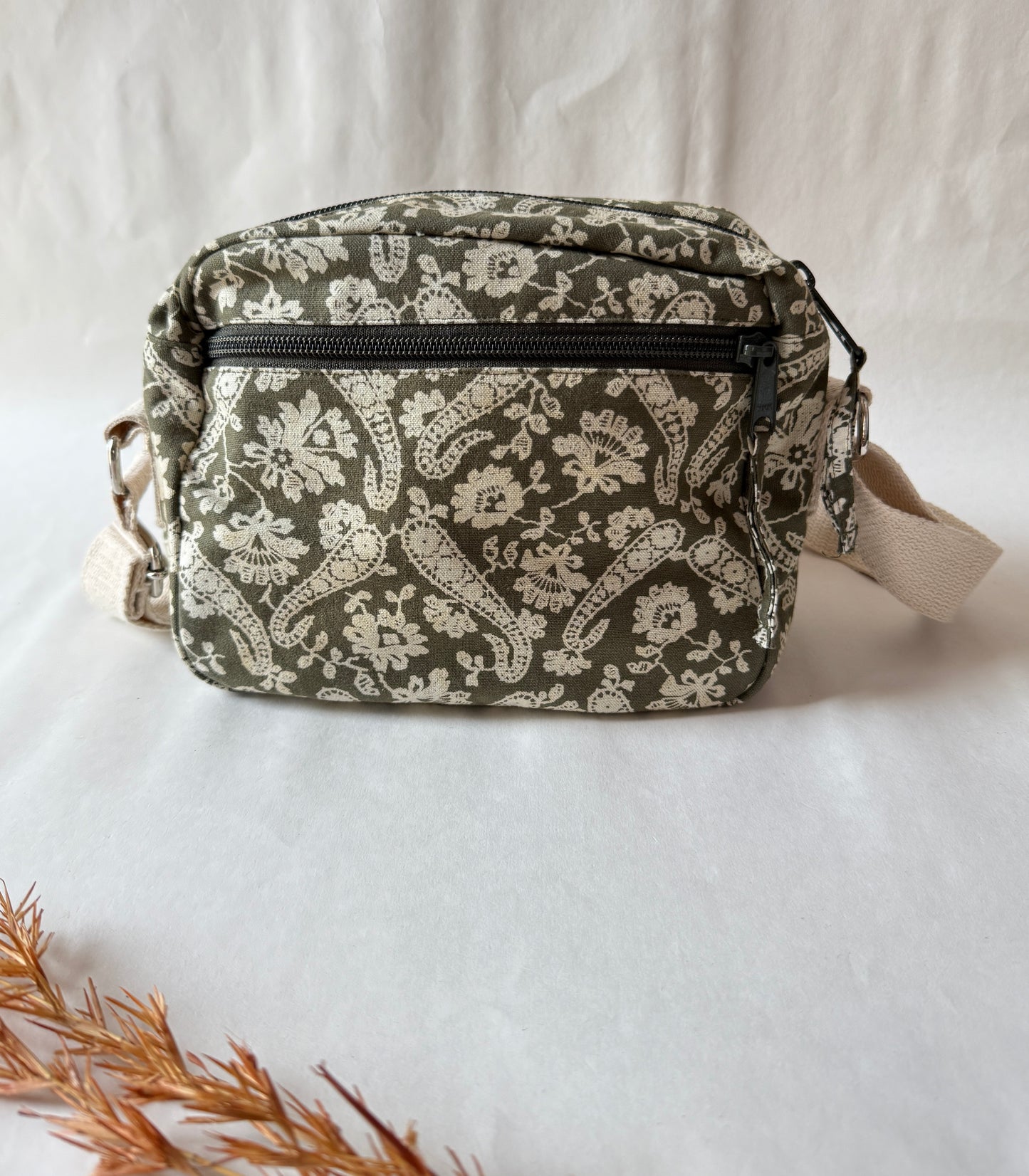 Wild Paisely Cotton Canvas Multi-pocket Crossbody Sling – Travel Light, Stay Stylish