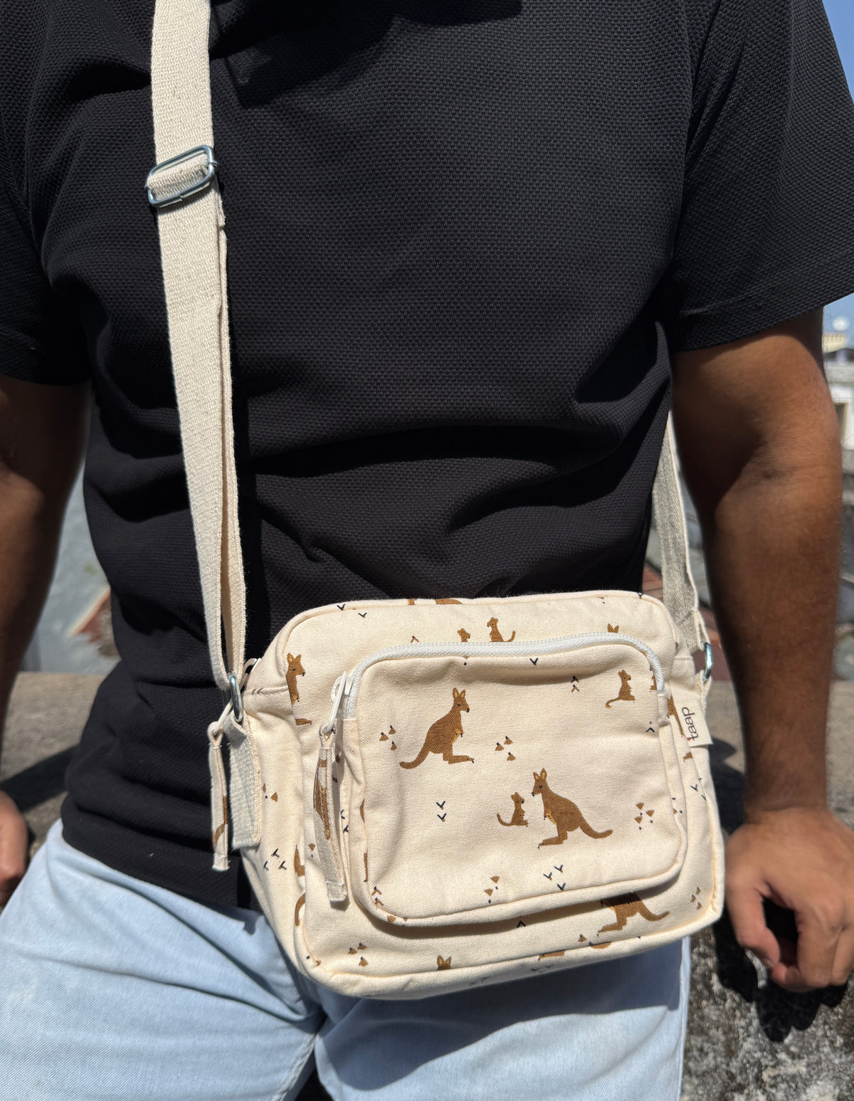 Kangaroo Cotton Canvas Multi-pocket Crossbody Sling – Travel Light, Stay Stylish