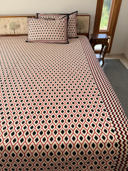 Cotton Queen Size Bedsheet with 2 Pillow Covers (90”*108”)