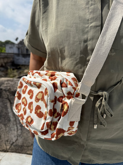 Leopard Cotton Canvas Multi-pocket Crossbody Sling – Travel Light, Stay Stylish (Green)