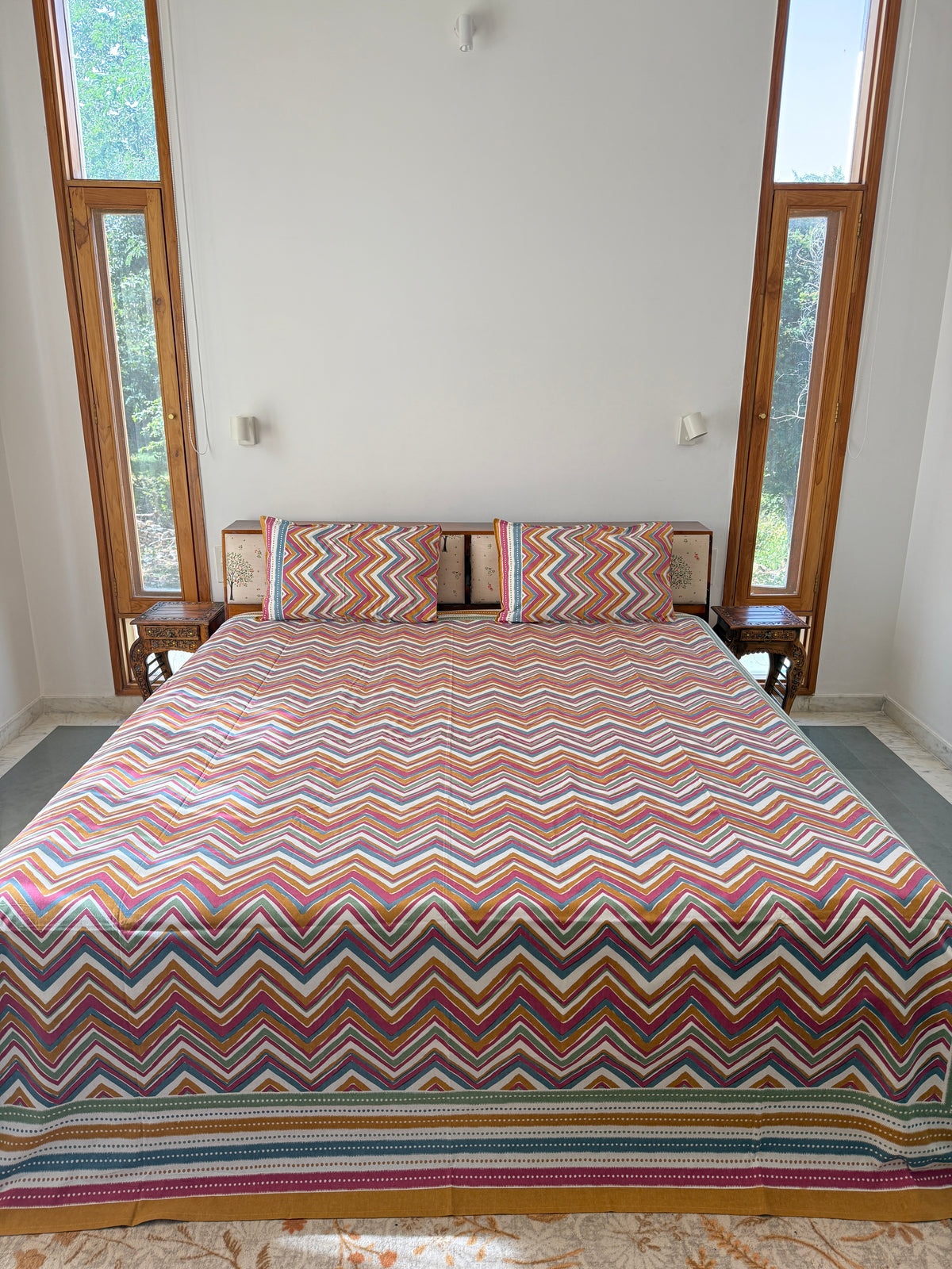 Cotton Queen Size Bedsheet with 2 Pillow Covers (90”*108”)