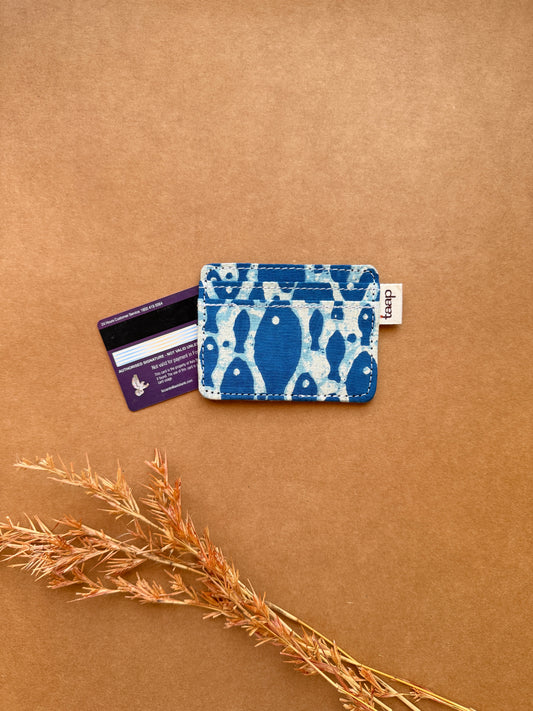 Blue Shoal Card Holder – Slim, Stylish & Smartly Functional