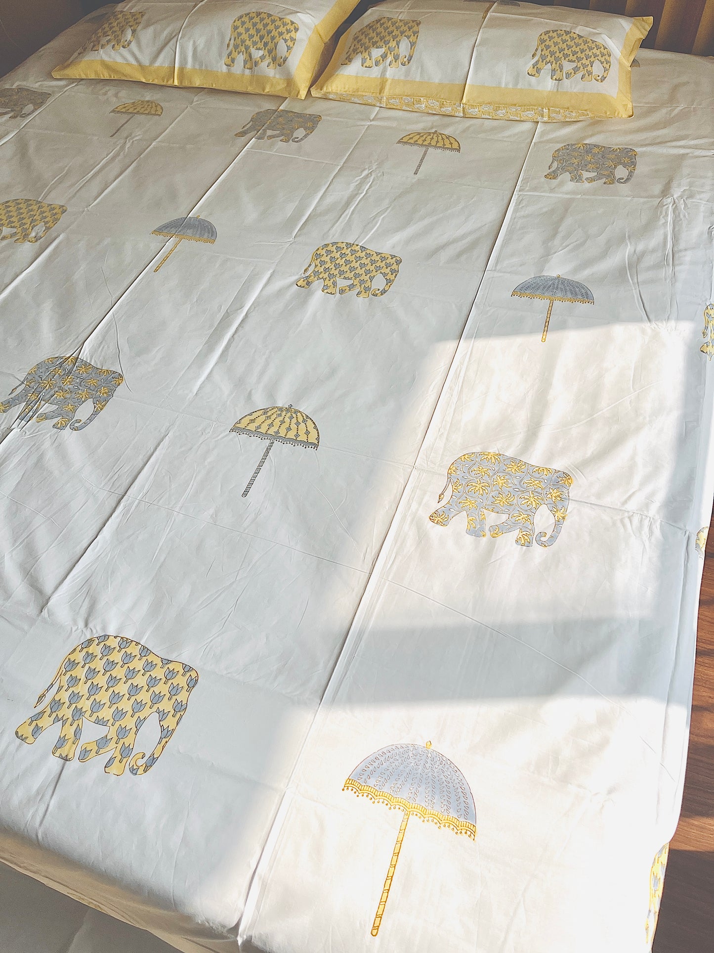 Elephant HandBlock Queen Size Bedsheet with 2 Pillow Covers (90”*108”)