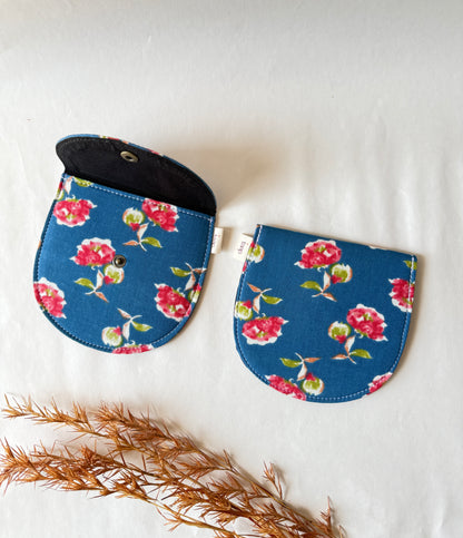 Indigo Rose Money Pouch – Pocket-Sized Organizer for Everyday Essentials