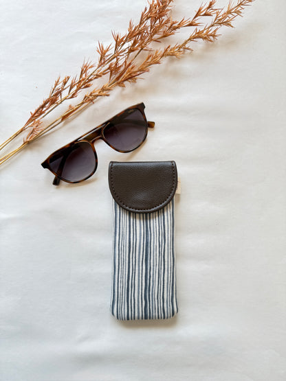 Seaside Stripes Charm Sunglass Cover – Gentle Guard for Your Shades