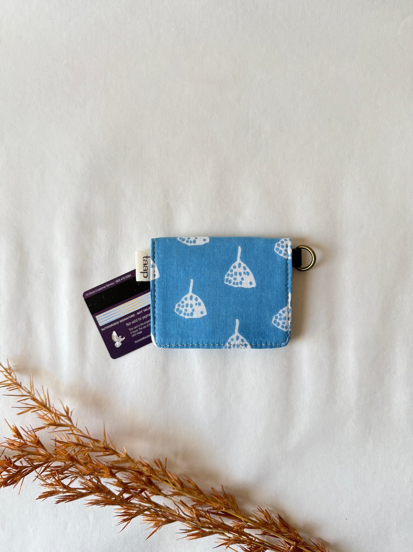 Blue Ginkgo Dots Card Wallet – Compact Security with a Touch of Tradition
