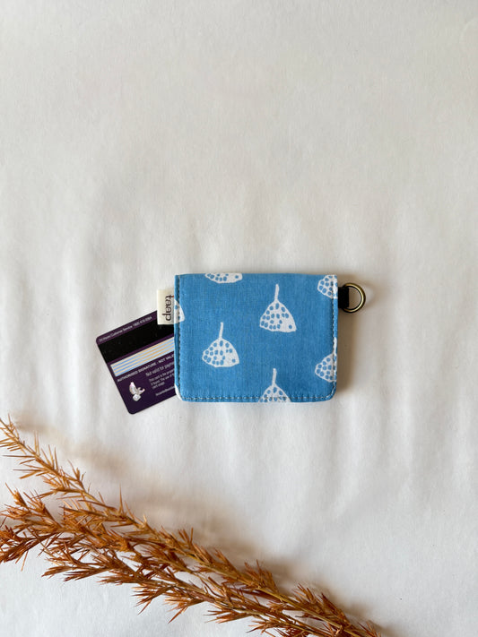 Blue Ginkgo Dots Card Wallet – Compact Security with a Touch of Tradition