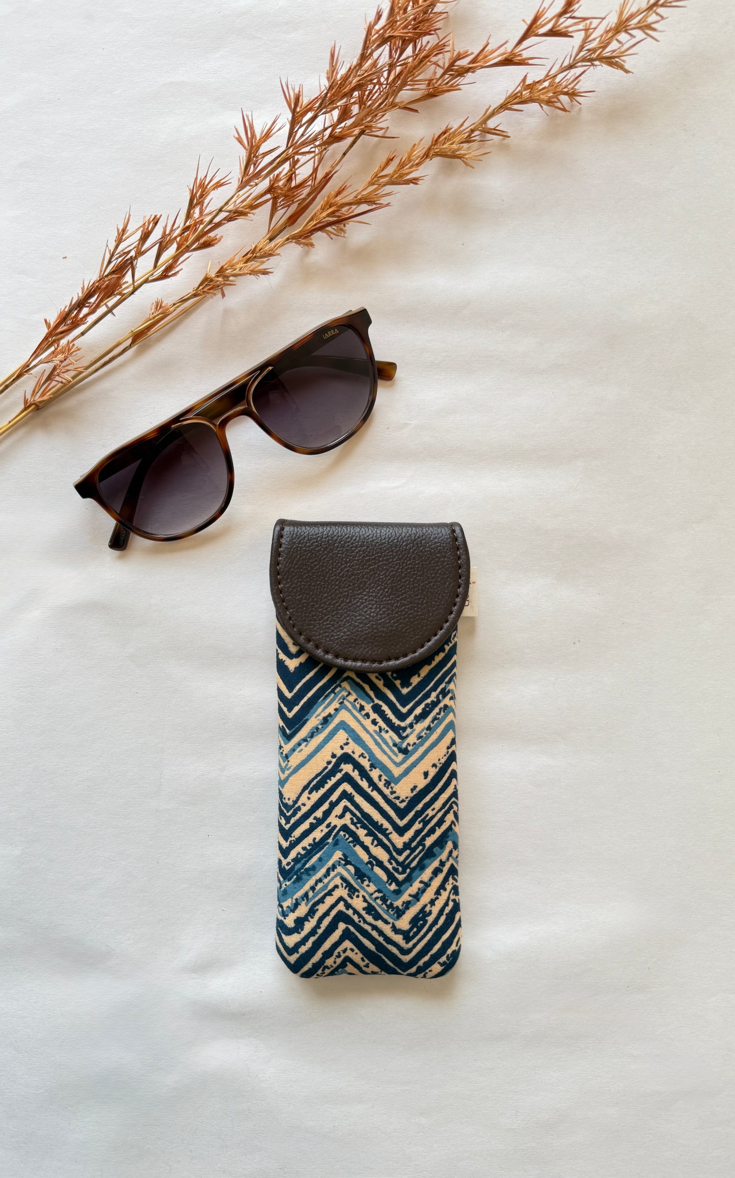 Blue Mirage Charm Sunglass Cover – Gentle Guard for Your Shades