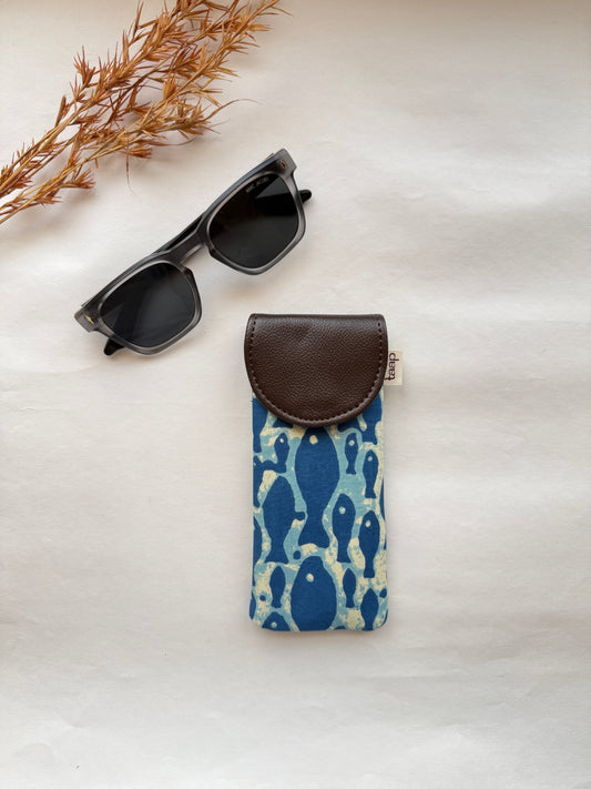 Blue Shoal Sunglass Cover – Gentle Guard for Your Shades