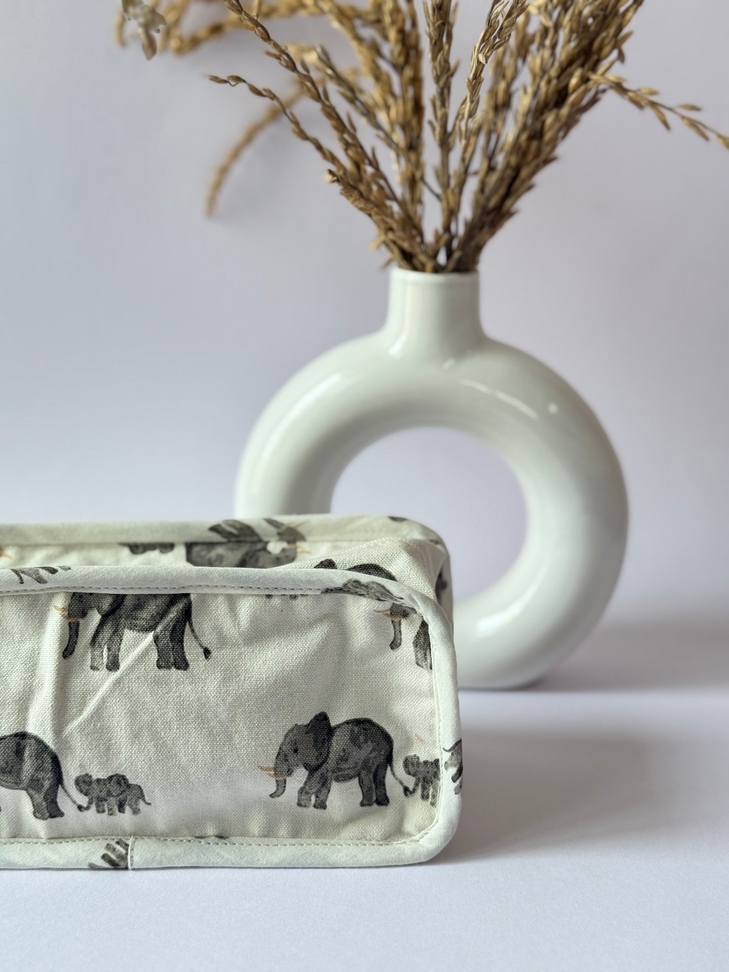 Elephant Cotton Canvas Box Pouch – Compact Storage with a Sharp Edge
