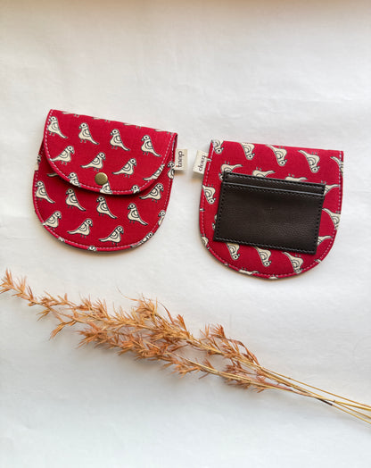 Red Perch Money Pouch – Pocket-Sized Organizer for Everyday Essentials