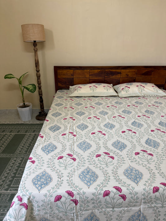 Blue Fern Harmony HandBlock King Size Bedsheet Set with 2 Pillow Covers (108”*108”)