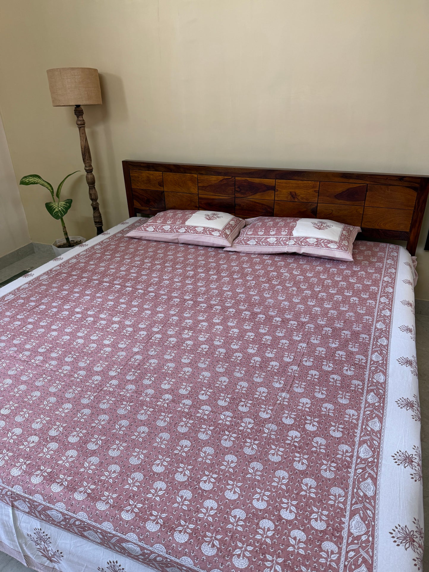 Rajwadi Rose Cotton Queen Size Bedsheet with 2 pillow covers (90”*108”)