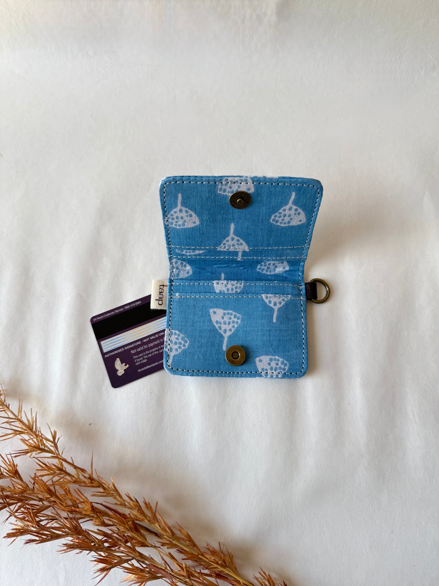 Blue Ginkgo Dots Card Wallet – Compact Security with a Touch of Tradition