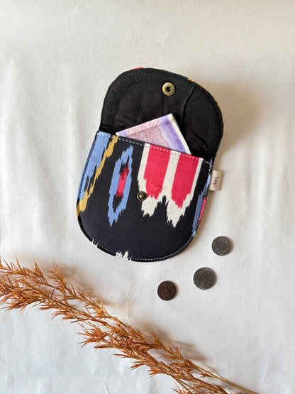 Aurora Drift Money Pouch – Pocket-Sized Organizer for Everyday Essentials