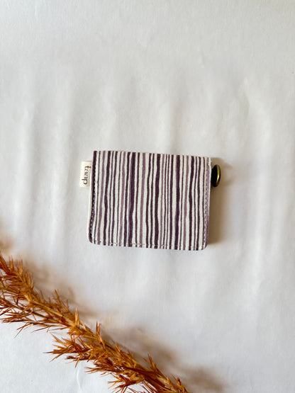 Sage Stripes Card Wallet – Compact Security with a Touch of Tradition