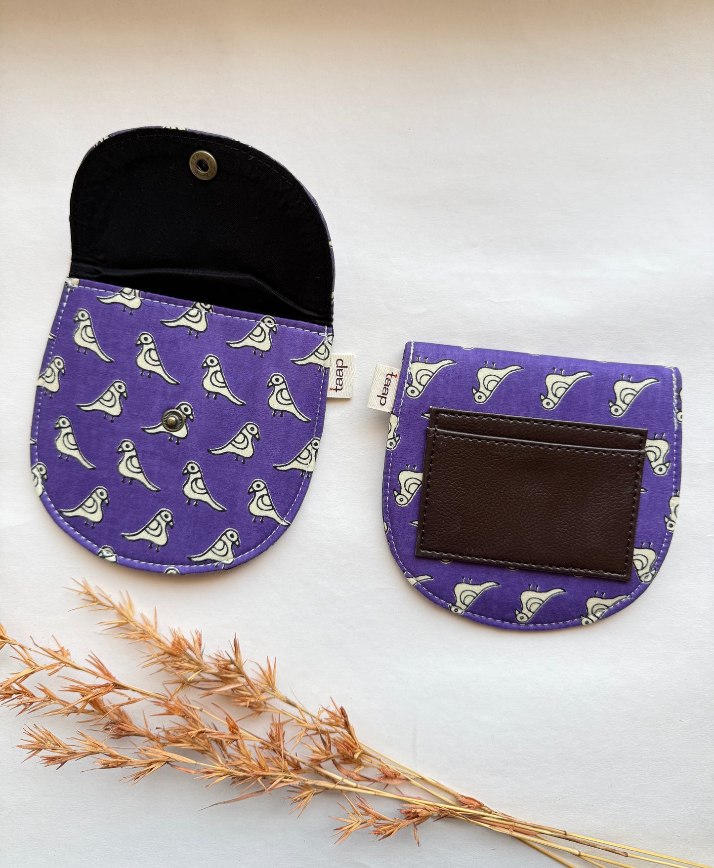 Purple Perch Money Pouch – Pocket-Sized Organizer for Everyday Essentials