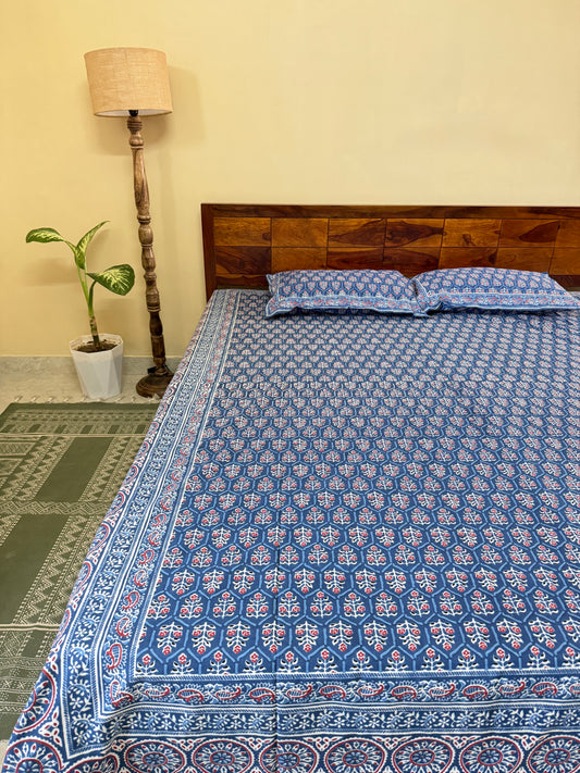 Indigo Floral Cotton Queen Size Bedsheet with 2 Pillow Covers (90”*108”)