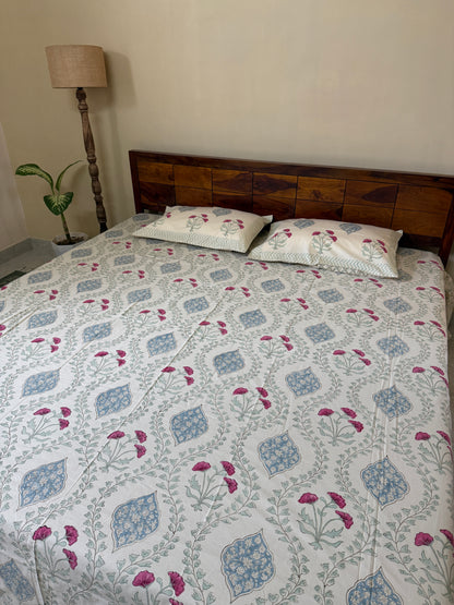 Blue Fern Harmony HandBlock King Size Bedsheet Set with 2 Pillow Covers (108”*108”)