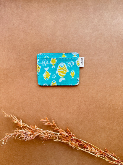 Blue Tropics Pastures Card Holder – Slim, Stylish & Smartly Functional